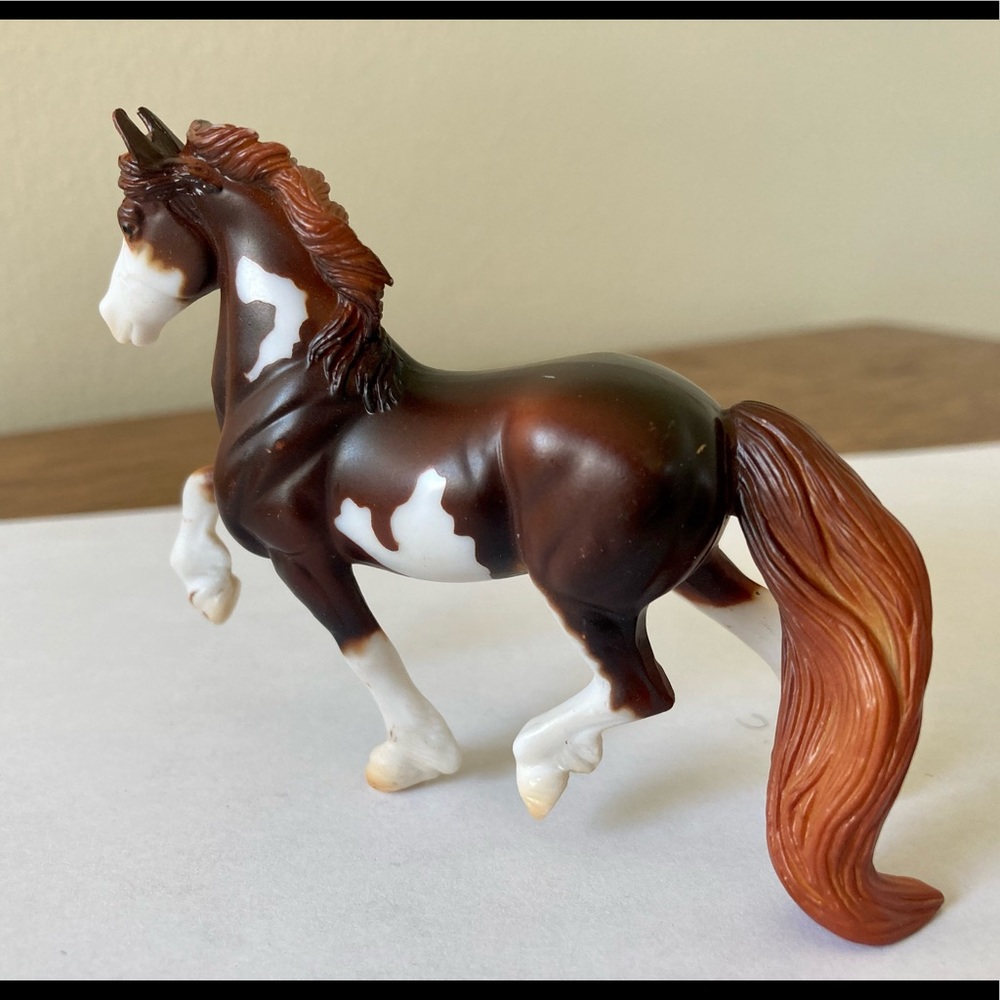 Breyer Stablemate - Friesian